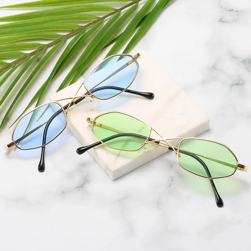 النظارات الشمسية الموضة الإطار الصغير الرجعية مصمم العلامة التجارية UV400