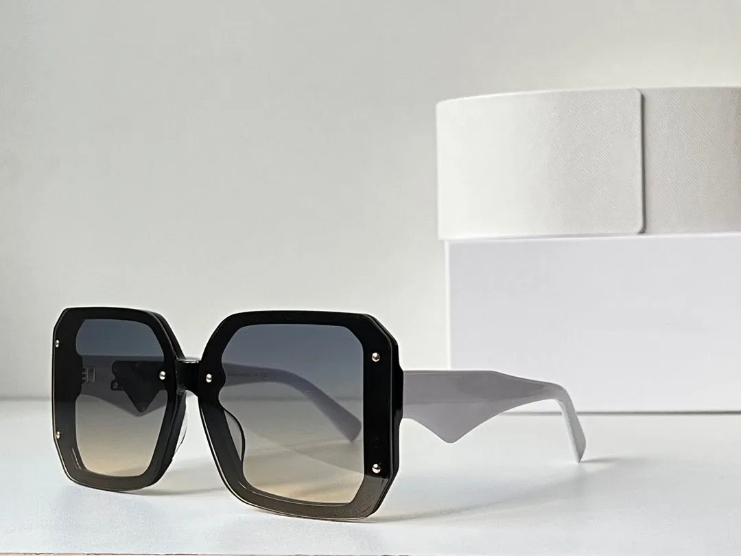 Okulary przeciwsłoneczne dla kobiet mężczyzn okularów słonecznych styl mody chroni oczy Uv400 z losowym pudełkiem i obudową 103xv