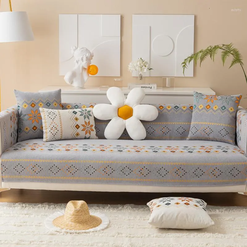 Pokrywa krzesła Chenille Sofa Poduszka bez poślizgu Four Seasons Universal Cover Ręcznik Jacquard Ethnic Style