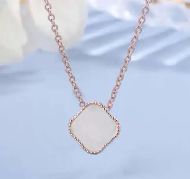 designer necklace fashion color pendant necklace lover Necklaces Pendants Mother-of-Pearl Stainless Steel Plated for Women&Girl Valentine'sJewelry-Gift