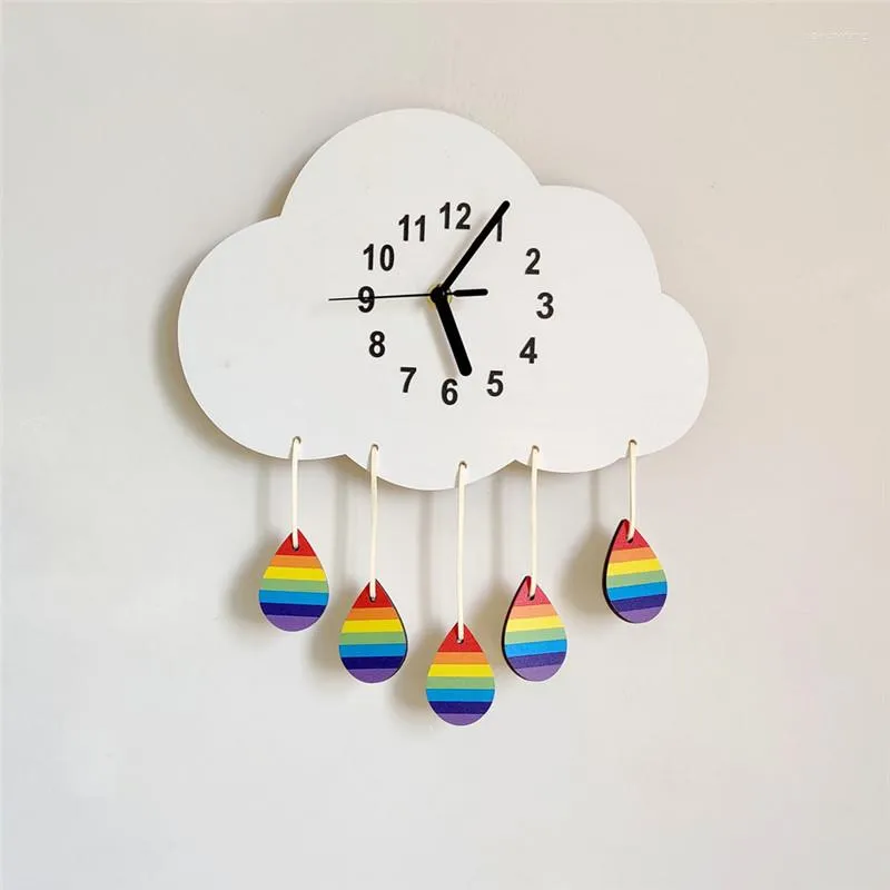 Horloges murales INS nordique en bois nuage horloge enfants chambre décoration ornements numérique bois muet silencieux meubles pépinière Po accessoires