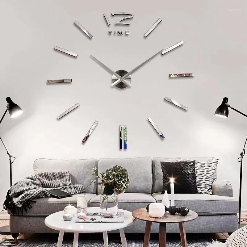 Orologi da parete Orologio Orologio 3D Fai da te Adesivi specchio acrilico Decorazioni per soggiorno Quartz Needle Europe Horloge Big
