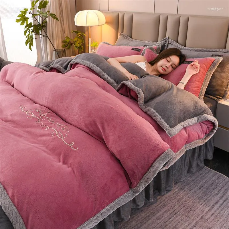 Beddengoed sets wostar winter warm fluwelen dekbedoverdeksel vast borduurpaar 2 personen quilt luxe dubbele set 220x240 king size