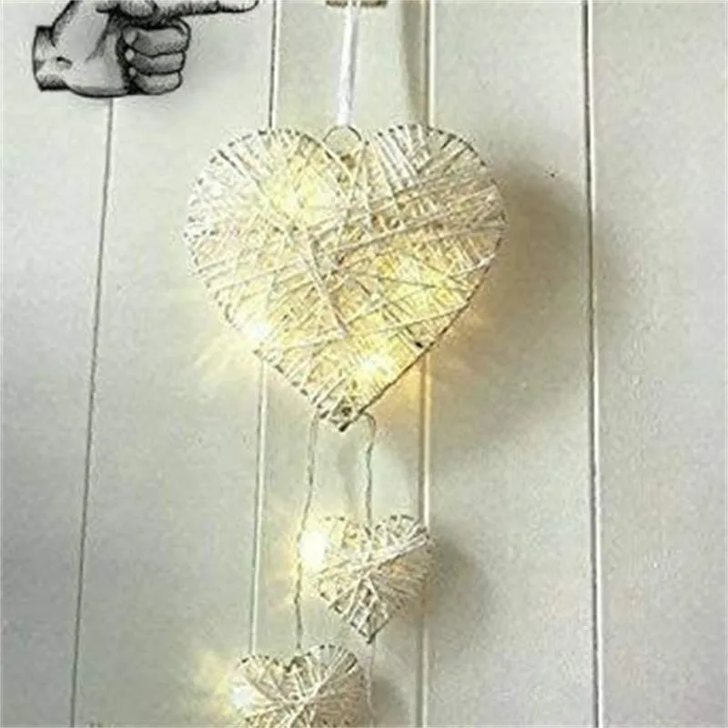 Dekorativa figurer Objekt Inches Wicker Heart Shaped Valentine's Day Hanging Decoration With LED Light Romantic Scene Atmosphere GI