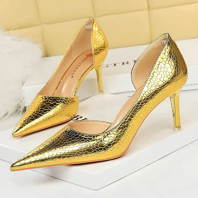 Kleid Schuhe Schuhe Kitten Heels Neue Design Frauen Pumps Stilettos Schuhe Gold Splitter High-heels Mode Bankett Schuhe Große größe 42 43 220117