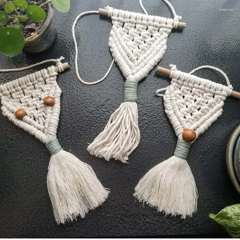 Decorative Figurines Ins Nordic Woven Cotton Macrame Room Decor Small Hanging Baby Wind Decoration For Kids
