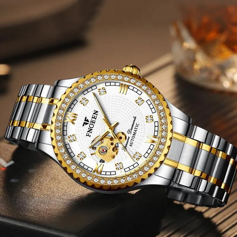 손목 시계 남성 기계 시계 자동 방수 다이아몬드 패션 시계 골드 중공 추수 감사절 선물