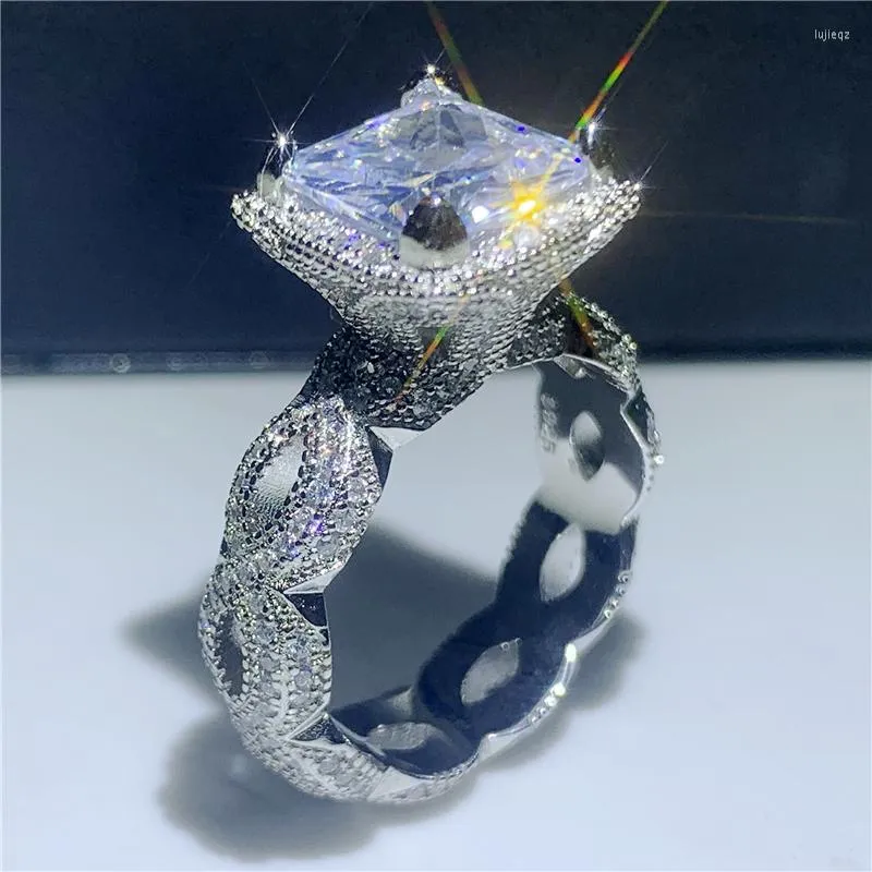 Eheringe Mode Vintage Ring Schmuck Silber Farbe Princess Cut Pave Weiß Klar 5A Zirkonia CZ Drachenklaue