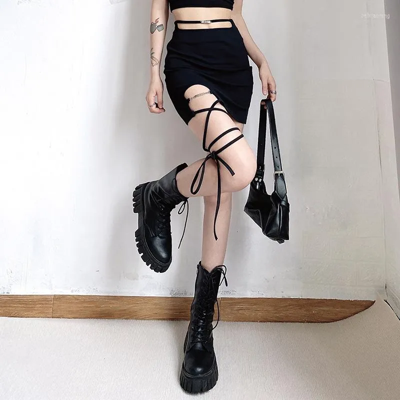 Gonne Sexy Punk Balck Women Dark Academia Gothic Girl Chic Chain Hanging Bandage Pantaloni a vita alta Summer Fashion Dress