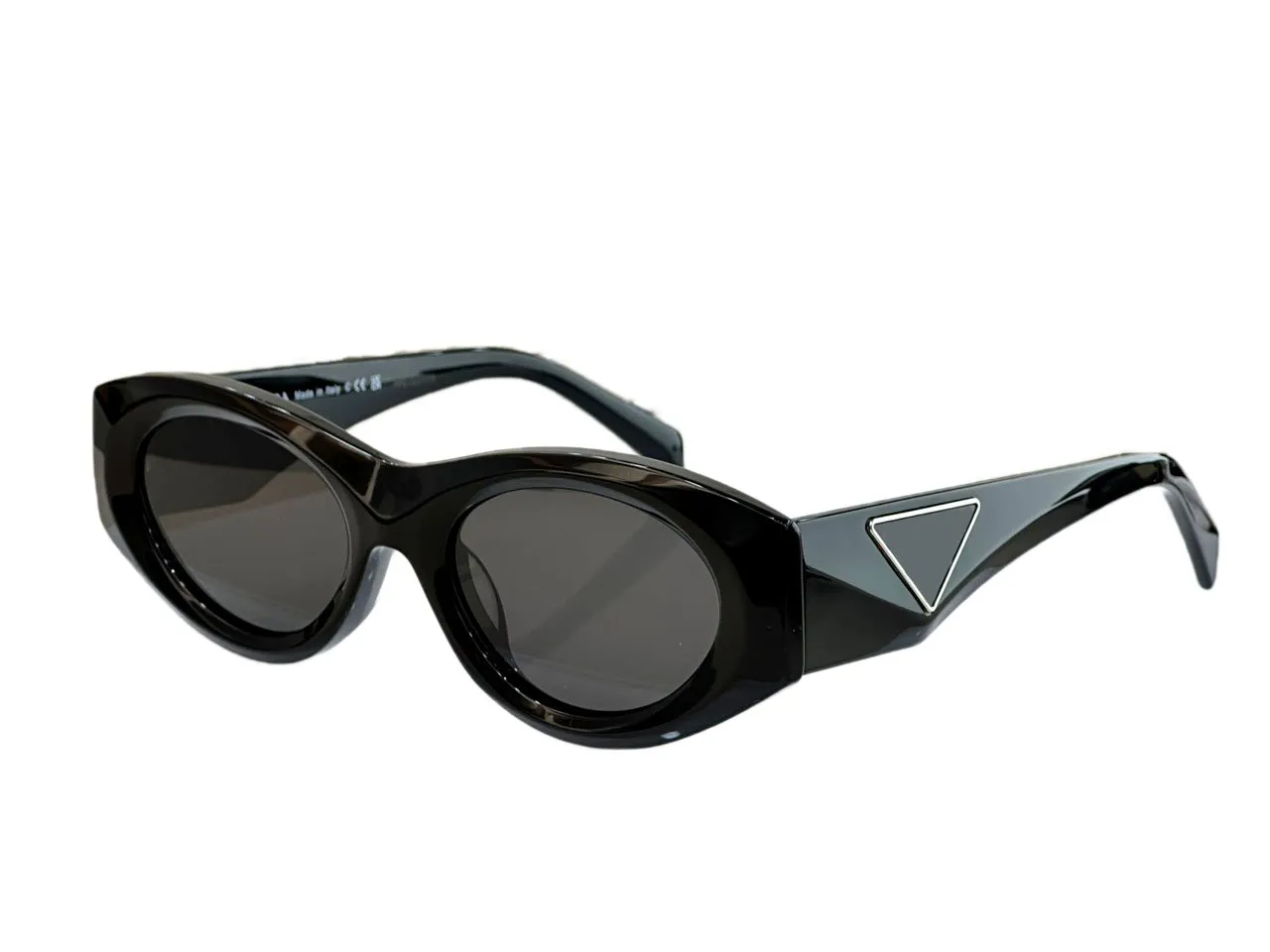 Dames zonnebril voor vrouwen Men Sun bril Mens Fashion Style Beschermt ogen UV400 -lens met willekeurige doos en case 08