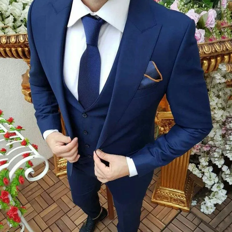 Men's Suits Najnowszy projekt Niebieski dla biznesu Tuxedo Groom Wedding Terno Masculino Costume Homme Mens Classic Suit 3 sztuki