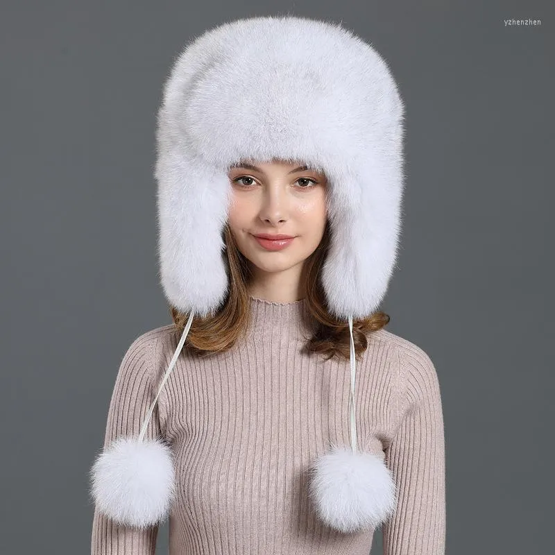 Berets Luxe Echte fur lei feng caps vrouwen vrouwelijke winter warme bommenwerper hoed outdoor reis oorbescherming oorbanden hoeden 2023