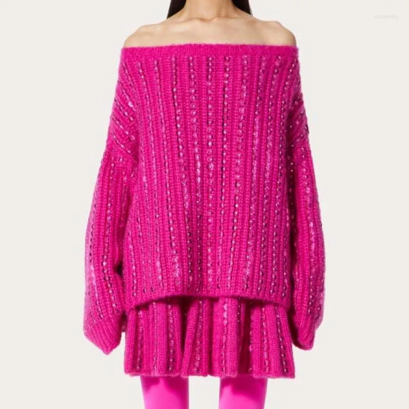 Arbetsklänningar Runway Fashion Beading Slash Neck Knit Batwing Sleeve Luxury Rose Pink Oversize Tröja Brand Pleated Mini kjol
