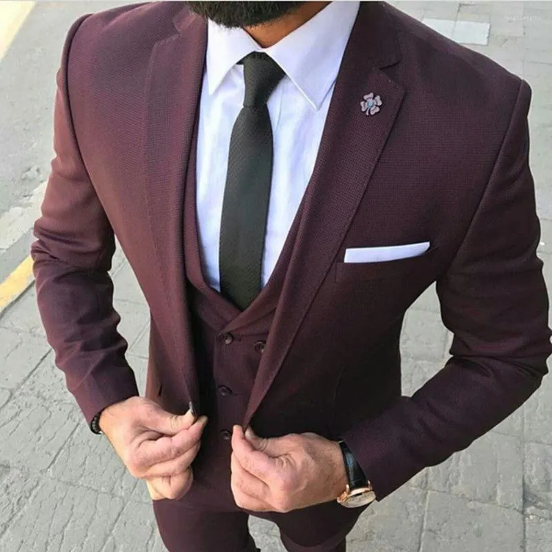 3 Piece Mens Fancy Coat Suit at Best Price in Delhi | Ritu Fashion Wears