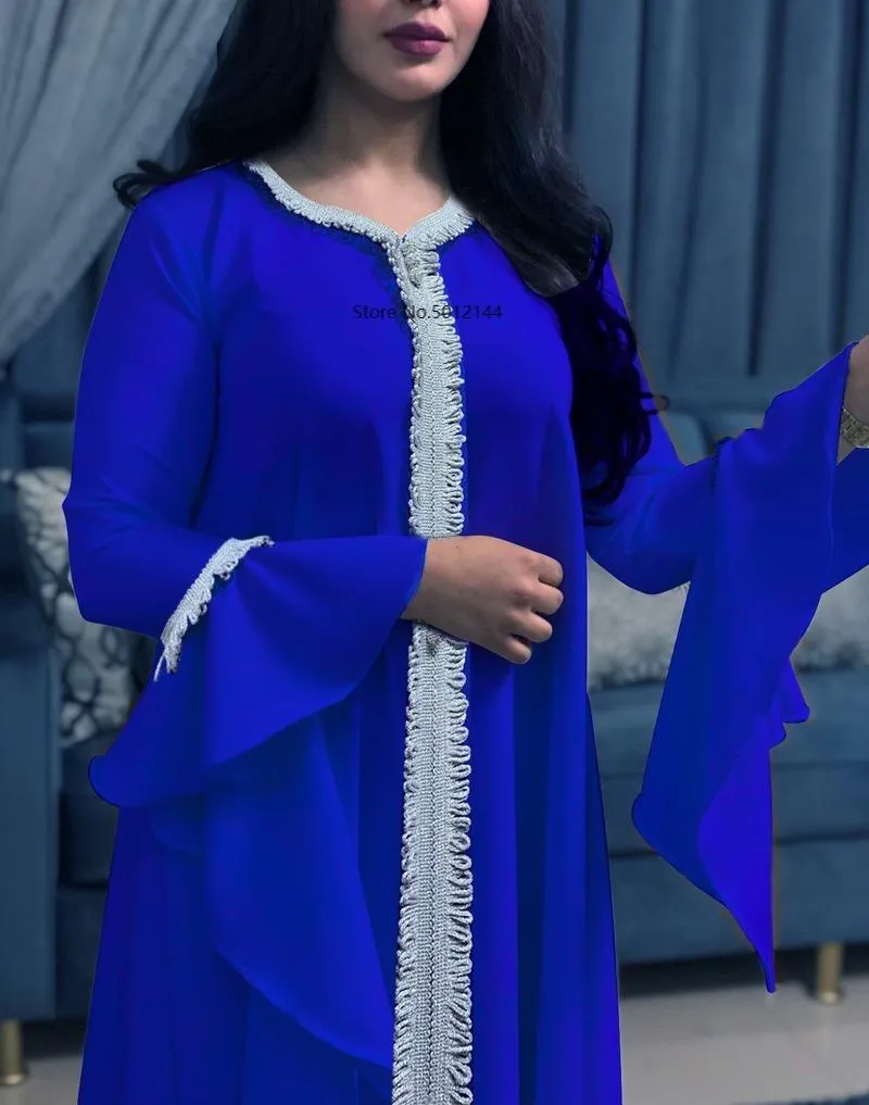 Casual jurken xxl kaftan jurk voor vrouwen dubai kalkoen gouden lint borduurwerk los moslim Arabisch islamitische kleding wit blauw