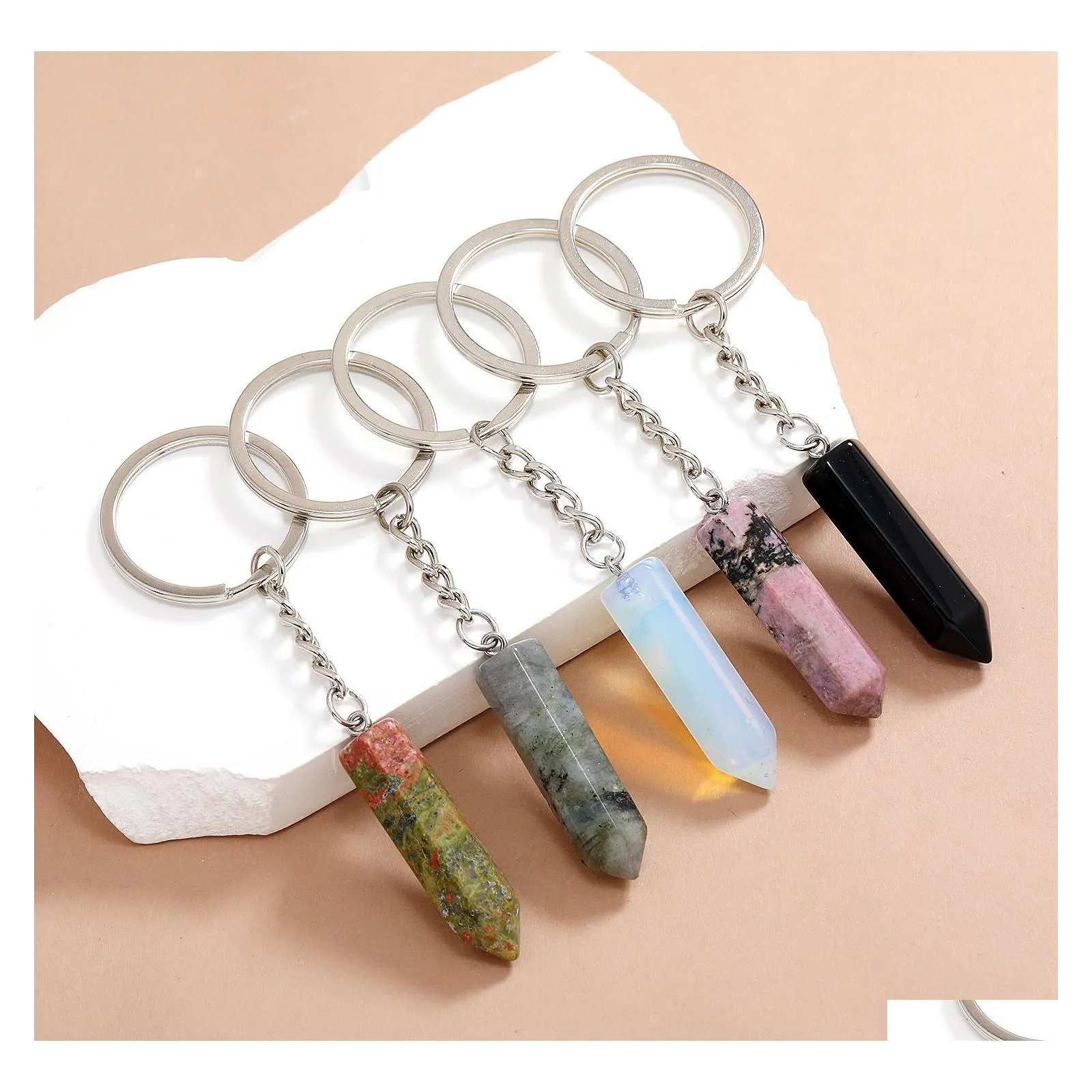 Nyckelringar Hexagonal Column Ring Natural Stone Opal Crystal Gem Keychain for Women Men Personlighetstillbeh￶r Drop Leverans smycken Dhowt