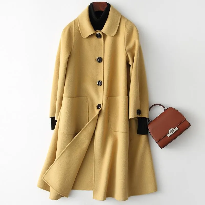 Cappotto lungo da donna in misto lana a doppia faccia, versione sciolta, moda femminile. Cappotto lungo da donna