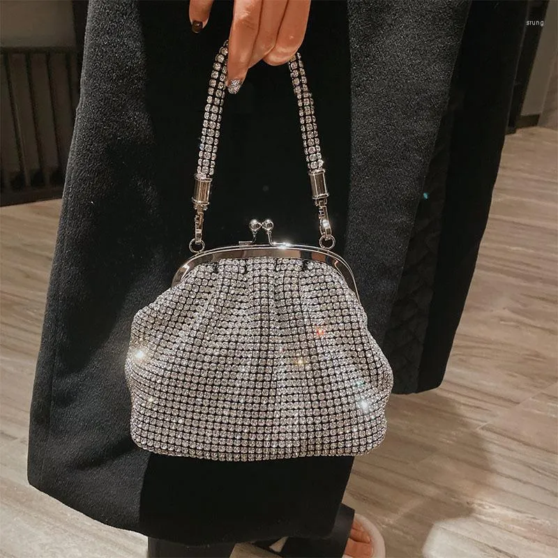 イブニングバッグJiomay Luxury Designer Handbag for Women 2023光沢のあるラインストーンクラッチバッグレディースクリップチェーン結婚式パーティー