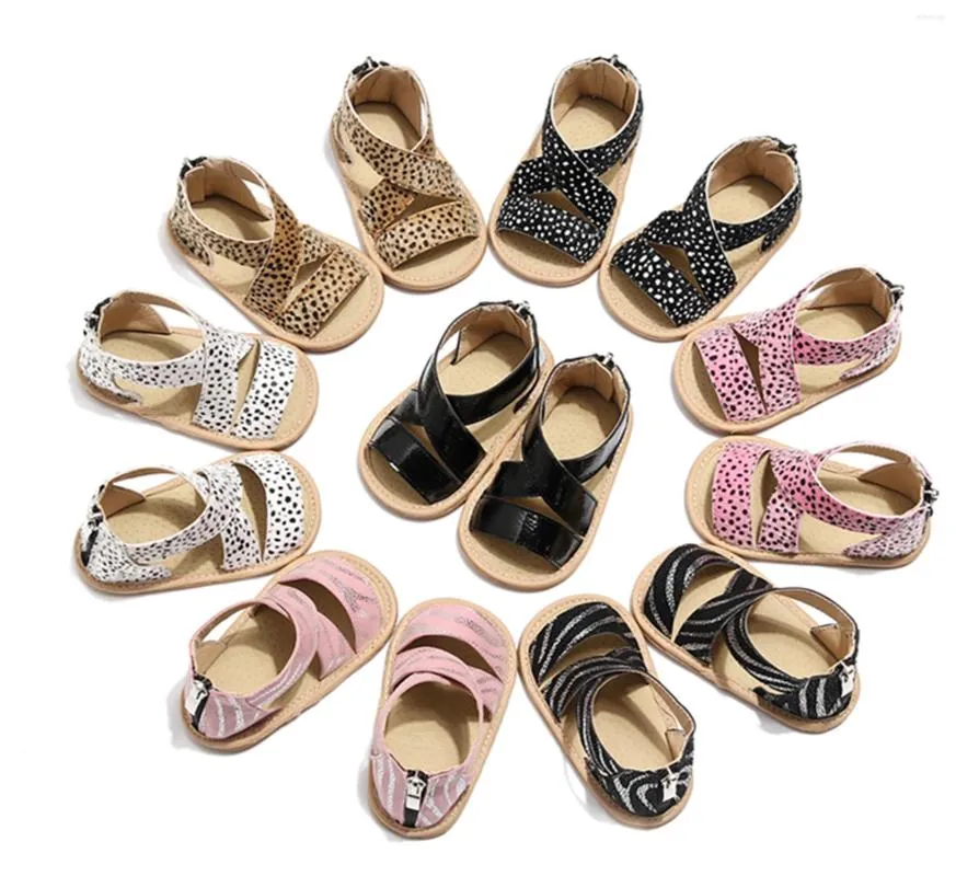 First Walkers 2023 europäische und amerikanische Baby-Sandalen mit Leopardenmuster, Kleinkind-Krippenschuhe, weich geboren