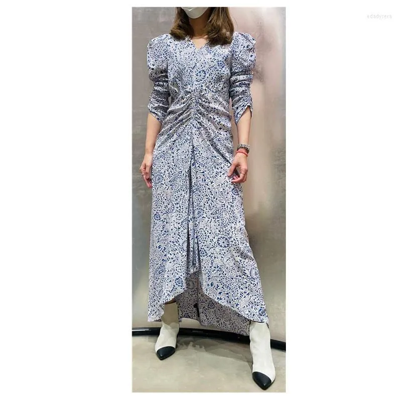 Casual Dresses 2023 Early Spring Women Silk V-Neck Pleated Irregular Slim Waist Midi Dress Lady Vintage Pattern Fashion Long Robe
