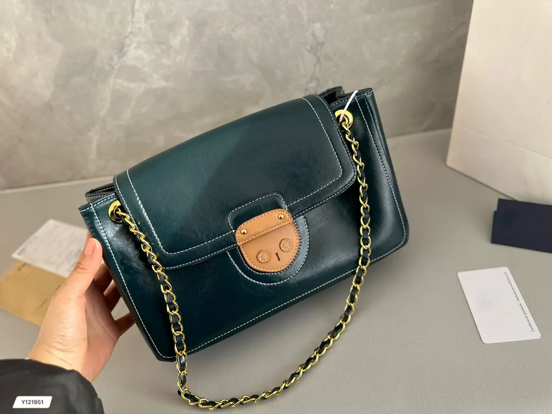 2023 Top Women Vintage Designer Bags Large Designers Totes Bags Patent Leather Shoulder Bags Black Lady Crossbody Messenger Bags Luxury Handbags Green Purse Clutch