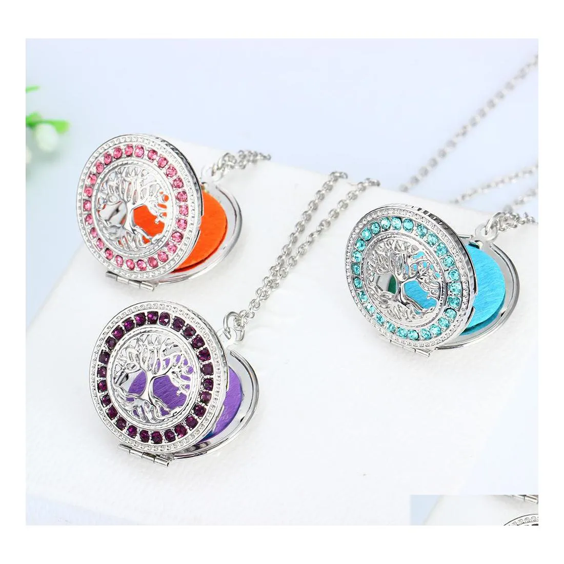 Pendant Necklaces Arrival Tree Of Life Aromatherapy Necklace Crystal Rhinestone Locket Essential Oil Diffuser For Women Fashion Drop Dhukr