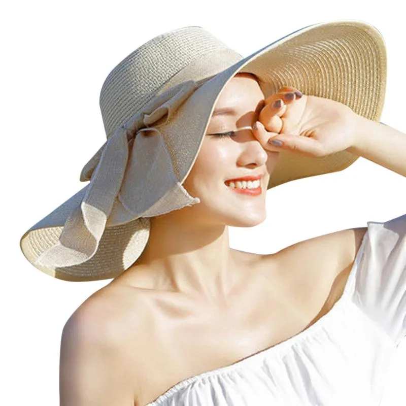 Szerokie brzegowe czapki Summer White Słomy Big Sun for Women UV Protection Foppy Beach Ladies Bow Hat Chapeau Femme