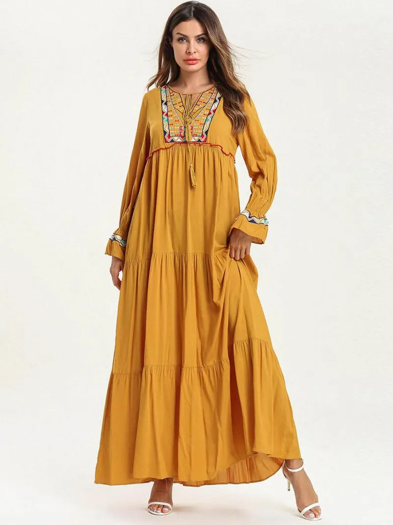 Etnische kleding borduurwerk moslim abaya jurk vrouwen elegante eid maxi Marokkaanse geplooide jurken flare mouw Midden -Oosten islamkleding