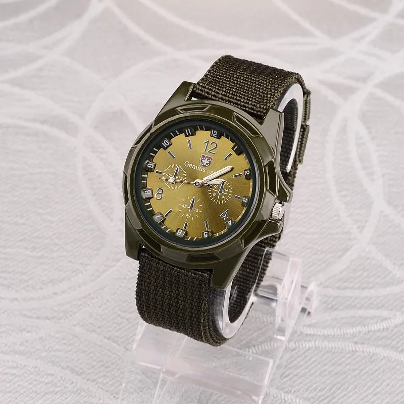 Montre-bracelets 2023 Fashion Men Nylon Band Watch Militar