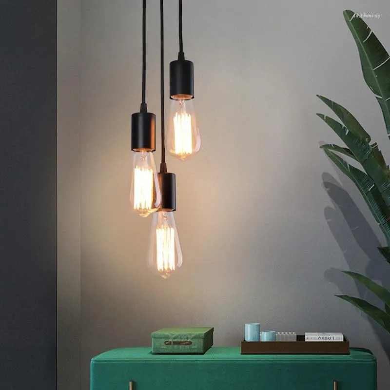 Lampade a sospensione Decorazione d'interni nordica Lampadario Illuminazione Ferro nero E27 Lampada a LED da cucina a sospensione a vento industriale retrò