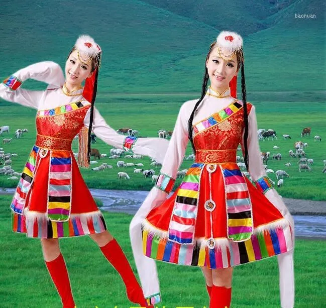 Stage Wear 4 pezzi Cintura vestito Headwaer Scarpe Costume da ballo tibetano Donne Nazione cinese Vestiti Costumi mongoli femminili 18