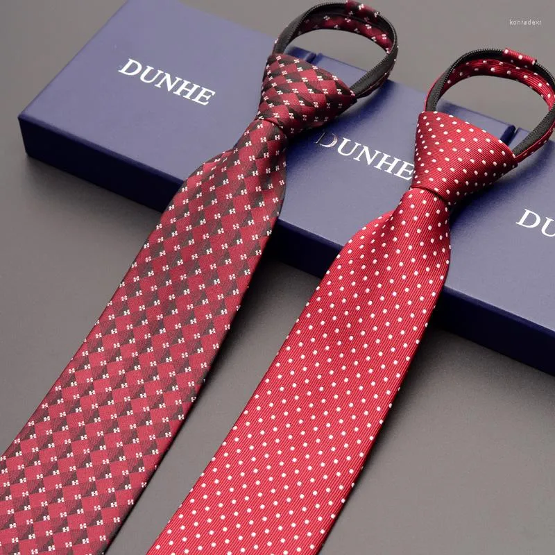 Bow Ties High Quality 2023 Designers Brands Fashion Business Casual 8cm For Men Red Zipper Slitte Formellt bröllop med presentförpackning