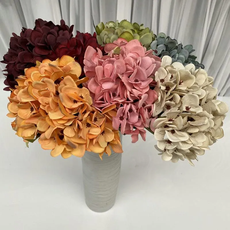 Flores decorativas grinaldas de hortênsia única parede de parede de seda flor de seda de seda bouquet jardim da sala de estar de café decoração diy fak