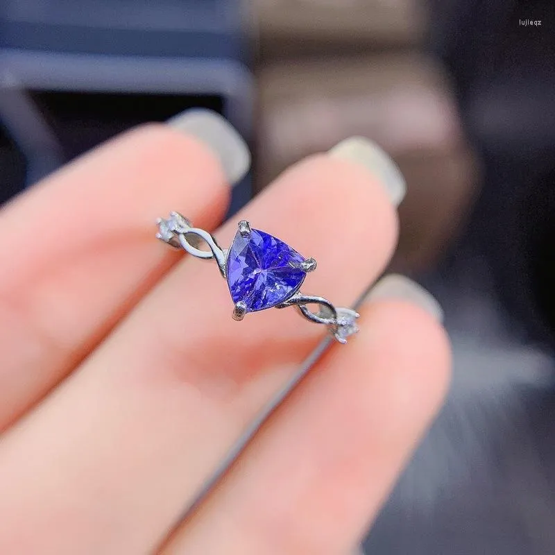 Pierścienie klastra Naturalne VVS Tanzanite Coldings 6mm 6 mm bilion przyciętych kolczyków na ślubny solidny klejnot 925 Srebrny klejnot