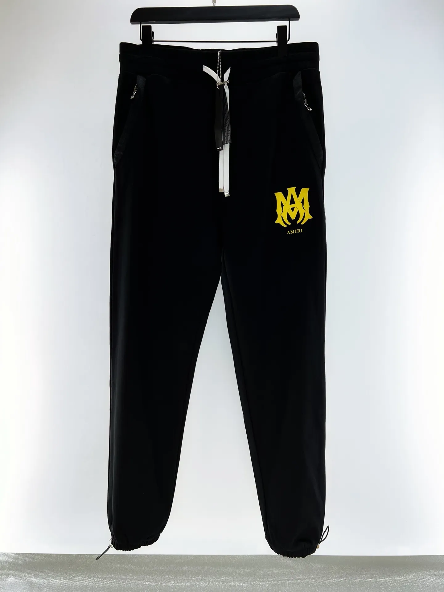 2023 Bahar Yeni Fashions Erkek Tasarımcı Yüksek Kaliteli Siyah Jogging Kargo Pantolonu ~ ABD Boyut Pantolonlar ~ Üstler Erkek Yoga Joggers Ter Pantolon Terim