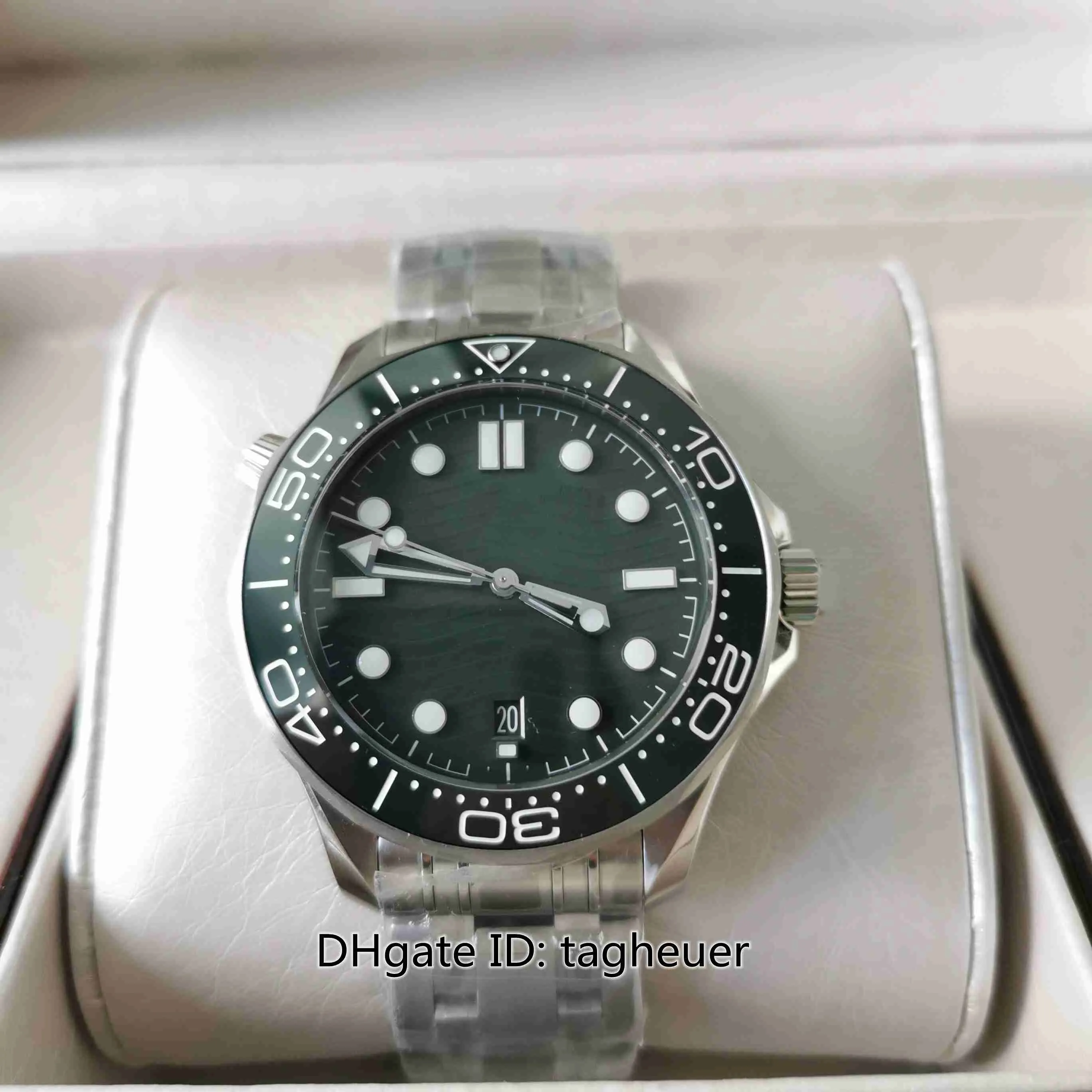 VSF MAKER MANS WATCH SUPRESS 42 مم Ocean 300m Bond 007 Green Dial Diving Series Hoter