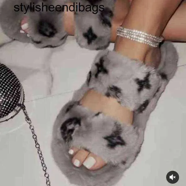 Winter Indoor Fur Crossover Slippers For Women Full Furry Soft