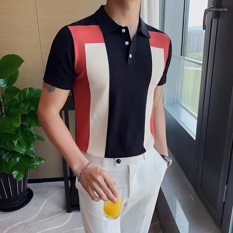 Polos pour hommes 2023 Polo d'été à manches courtes revers tendance mince coréen tricoté couleur contrastée beau fond