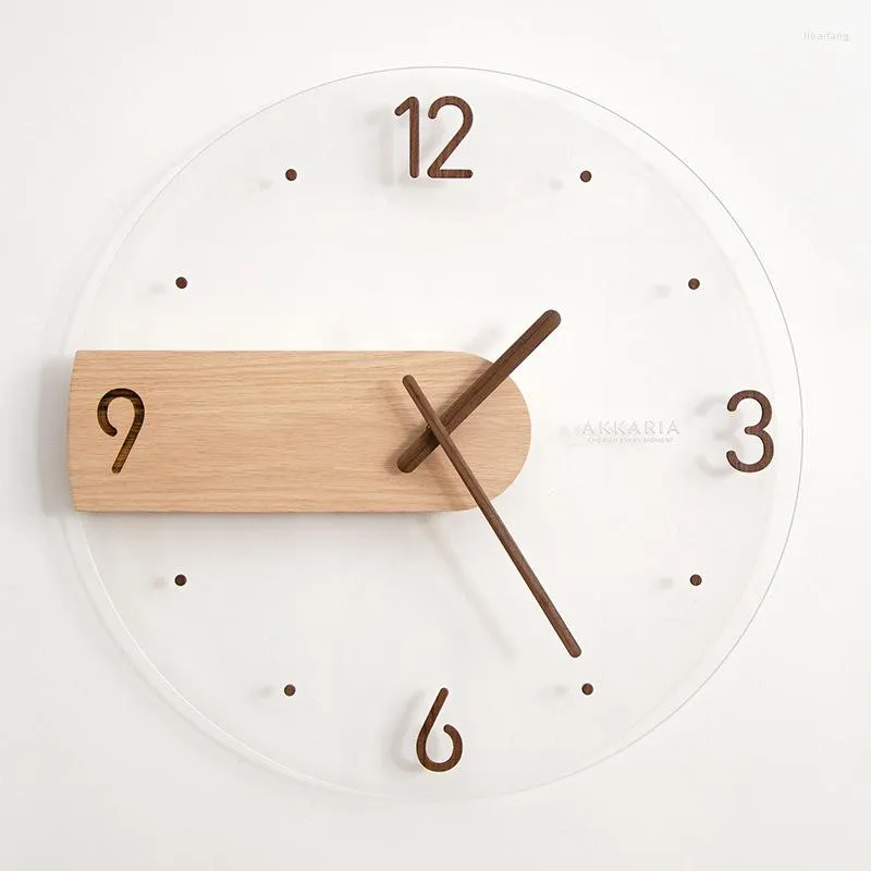 Horloges murales Simple nordique horloge créative en bois massif verre acrylique maison décorative dans le salon
