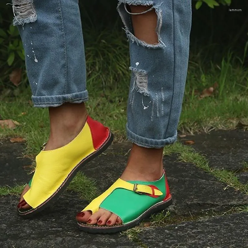 Sandalen 2023 Dames Summer Plain Shoes Flat Ladies Casual Big Toe voetcorrectie Orthopedische Bunion Corrector Flip Flop