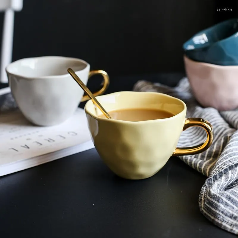 Tasses Simple lait tasse à café créative petit déjeuner tasse noir rouleau jante avec poignée thé en céramique bref isolé vin 50MKB41