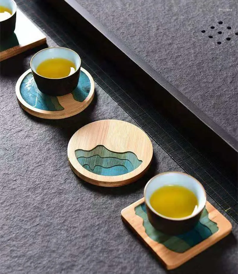 الحصير الطاولة 6pcs الخشب الطبيعي الخشب البعيدة الجبل السميك جولة مربعة عزل عزل مضاد للدراسة اليابانية