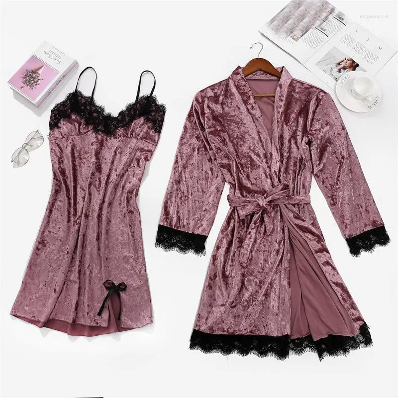 MENHO DO SLUCE Feminino 2pcs/set women Velvet pijamas de banheira de renda sexy e camisa de camisa elegante vestido brilhante e ladras de roupas caseiras de roupas caseiras