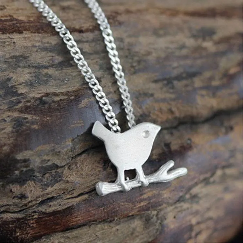 Hangende kettingen mini schattige vogeltak eenvoudige zilveren kleur sleutelbeen ketting temperament persoonlijkheid trendy vrouwelijke ketting SNE228Pendant