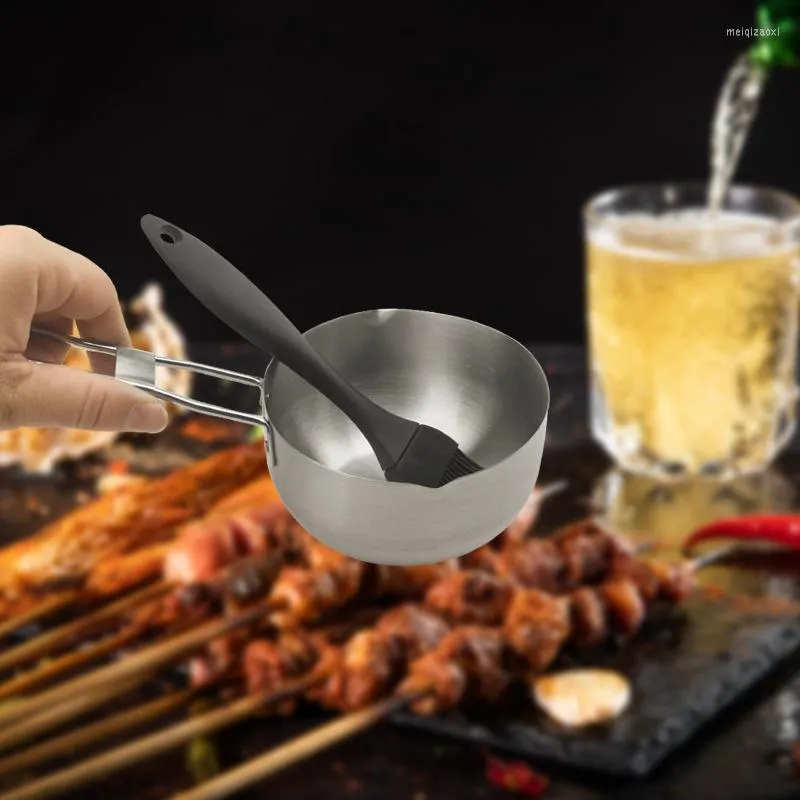 Bowls Barbecue Stainless Steel Seasoning Bowl Sauce Grill Pan Salad Silicone Whisk Bottle