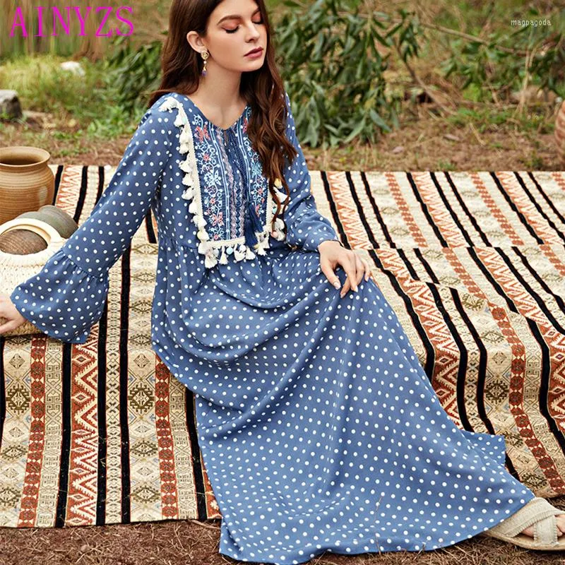 Ethnische Kleidung Sommerkleid Mode Blau Polka Dot Bedruckte Blumenstickerei Gefaltete Fransenrobe Langer Rock Weltkleider für Frauen 2023