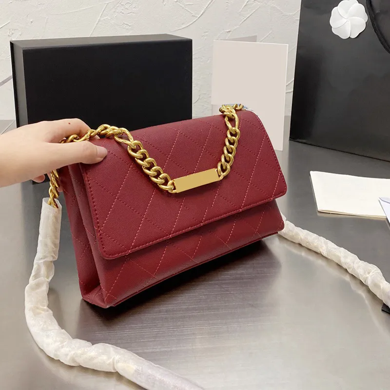 DHgate.com:Black Vintage Calfskin Shoulder Bag with Letter DHgate.com:Black Vintage Calfskin Shoulder Bag with Letter