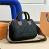novelty women handbags