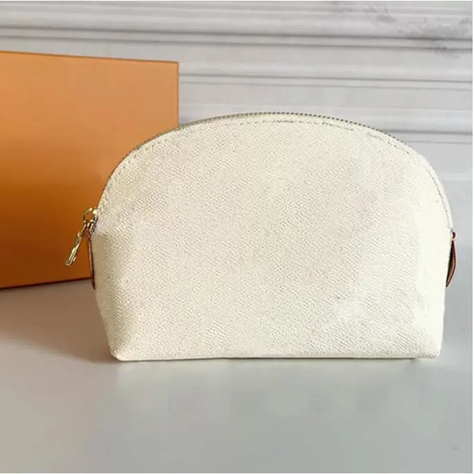 Bolsos de cosméticos para mujer Bolso de maquillaje de diseñador Bolso de cosméticos de tocador de cuero Bolso de viaje de maquillaje de mujer casual Monederos de cuero M47515