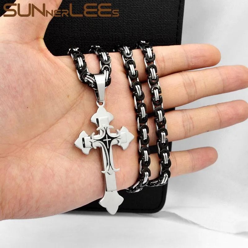 Pendant Necklaces SUNNERLEES 316L Stainless Steel Jesus Christ Cross Necklace Byzantine Link Chain Men Boys Gift SP245